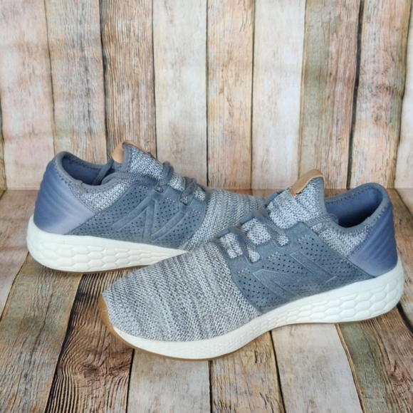 - New Balance Men's Fresh Foam Cruz V2 Sneaker Sz 8. - Picture 3 of 5